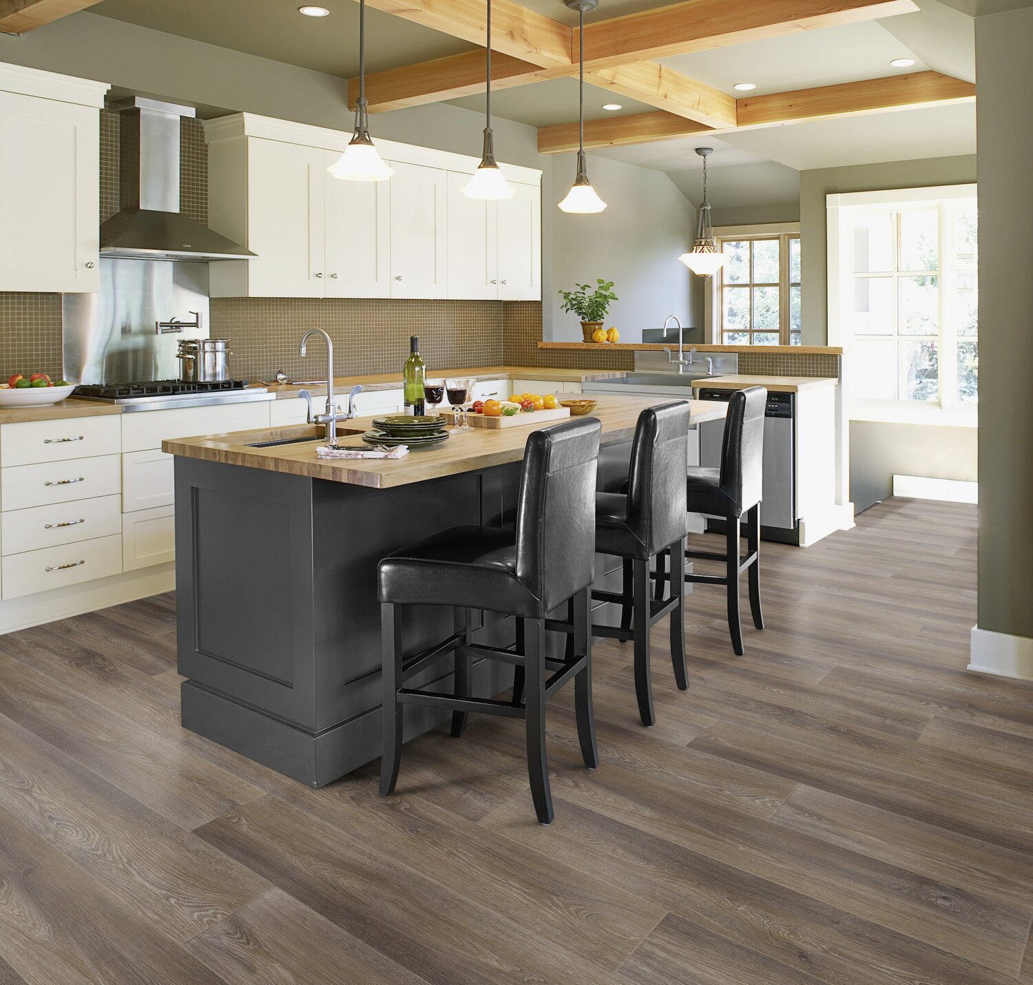 RS37011_Empire Brown Kitchen-lpr(1).jpg